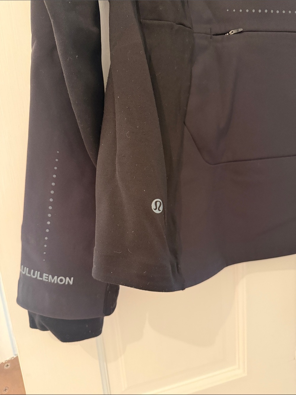 Lululemon Cross Chill Black Womens Performance Jacket - Picture 13 of 15
